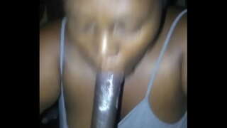 Ébène bbw bâclée deepthroat 2 Éjaculations Ébène bbw bâclée deepthroat 2 Éjaculations