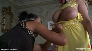 ברונעט קליין מעטרעסע סאַנדראַ ראָמאַין וויפּס ריזיק בובז הויך בלאָנדע טשעכיש לעסביאַן שקלאַף מלאך Wicky דעמאָלט אַנאַל פאַקס איר אין שטריק טייד מיט רימען אויף האָן